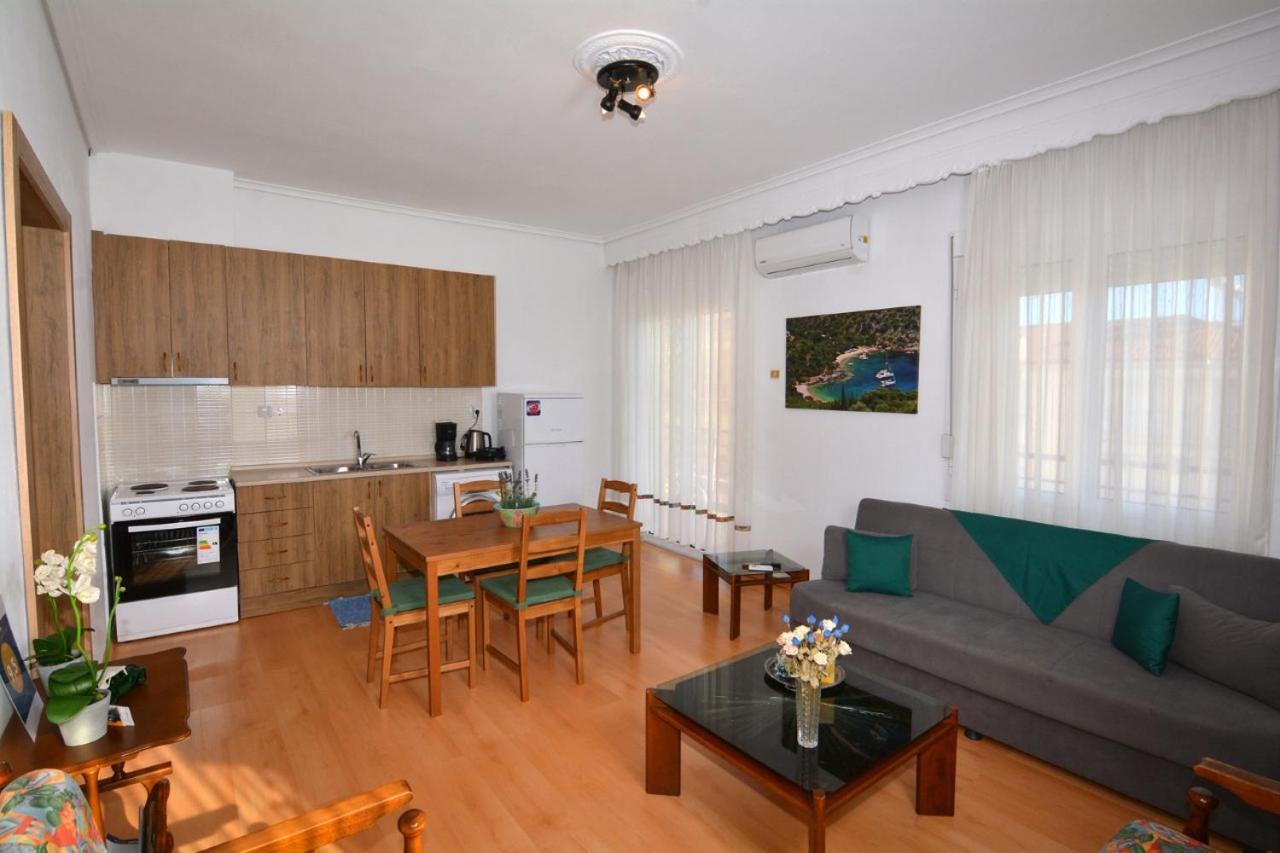 Zeusplace Georgia House Apartment Leptokaryá Ngoại thất bức ảnh
